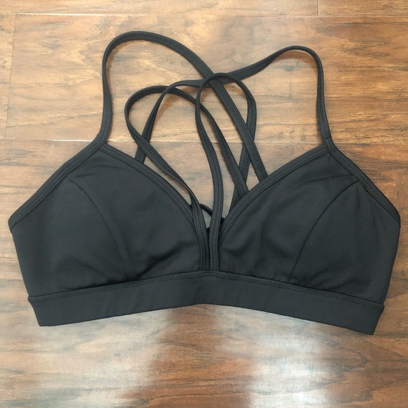 forever 21 black sports bra